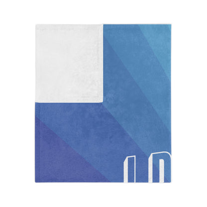 The Influencer's Cozy Companion - Blue